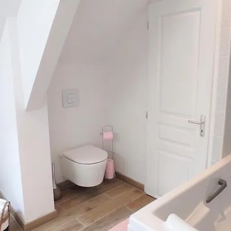 Au Fil De L'eau Alojamento de Acomodação e Pequeno-almoço Milly-sur-Thérain